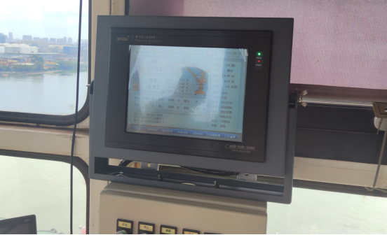 Динамическая система взвешивания Weite помогает компании Xiamen Yuanhai Terminal Company модернизировать свой портальный кран, сделав его интеллектуальным
